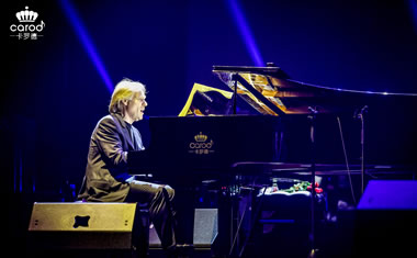 卡罗德钢琴之夜·理查德克莱德曼音乐会 意大利原产“勺子”钢琴成亮点